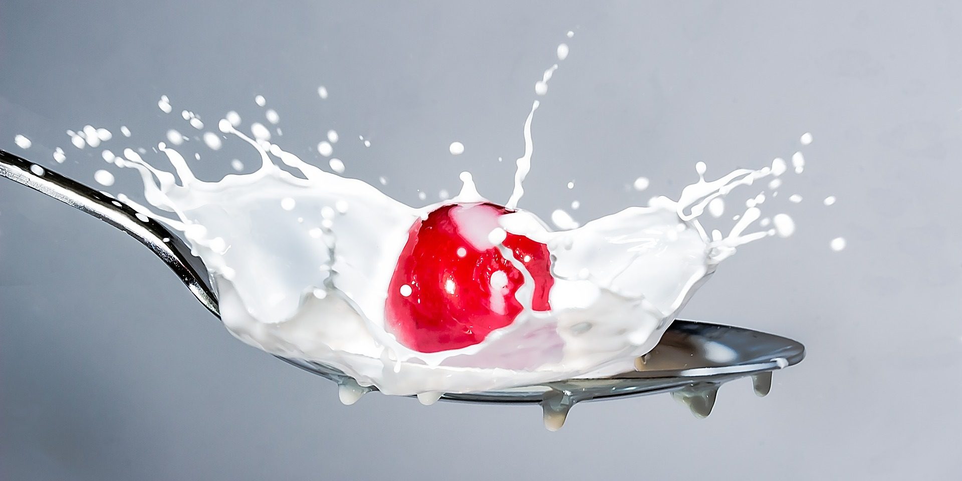 milk-splash-2064088_1920